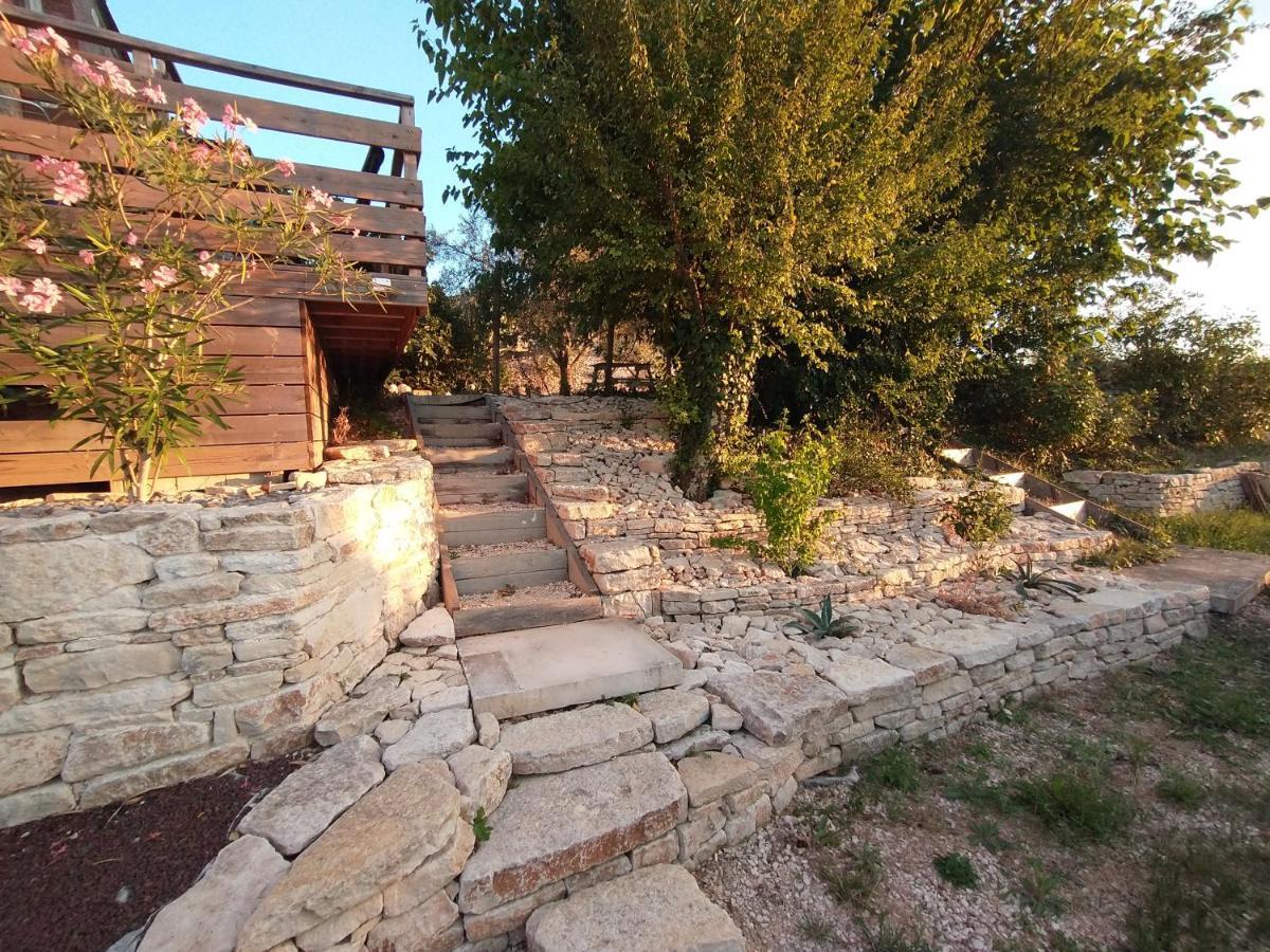 Les Agaves Piscine Panoramique Vue Exceptionnelle Bed & Breakfast Grospierres Bagian luar foto