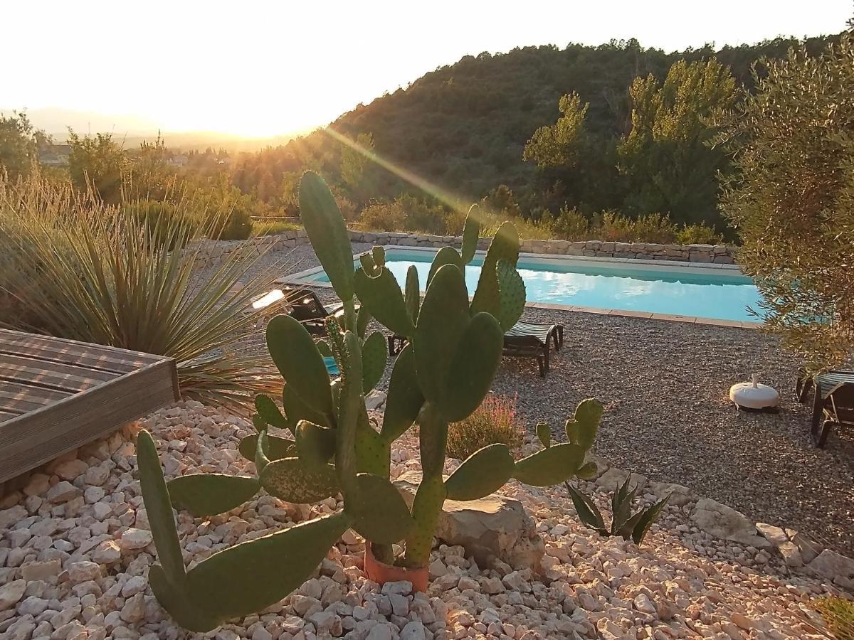 Les Agaves Piscine Panoramique Vue Exceptionnelle Bed & Breakfast Grospierres Bagian luar foto